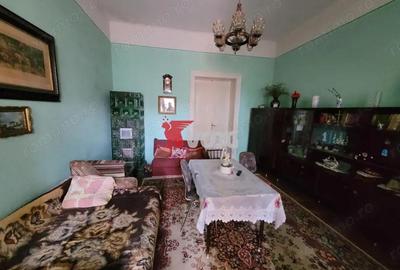 Apartament cu 4 camere semidecomandat în Central - 5