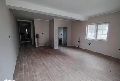Casă cu 3 camere decomandat cu Teren 312 Mp în Central - 3