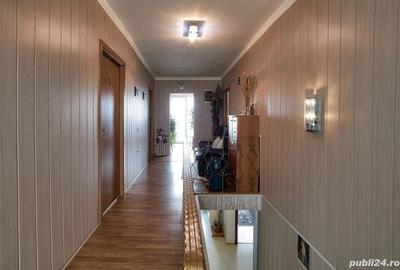 Casă cu 6 camere cu Teren 300 Mp în Eforie - 5