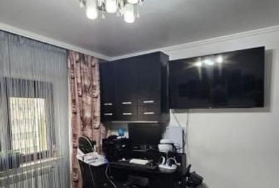 Apartament cu 3 camere decomandat, mobilat în Inel I - 10