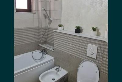 Apartament cu 3 camere decomandat în Mărășești - 3