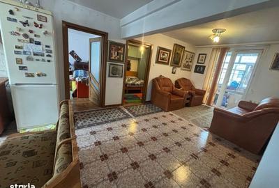 Apartament cu 3 camere în Ștefan cel Mare - 1