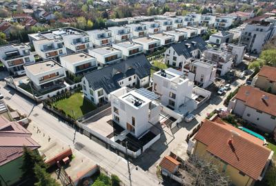 Casa individuala Jolie Ville, Pipera, garaj, terase si piscina, parcare