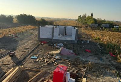 Teren Construcții intravilan de 12.5 mp, în Crevedia - 2