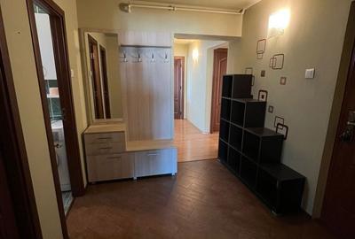 Apartament cu 3 camere decomandat în 22 Decembrie 1989 - 6