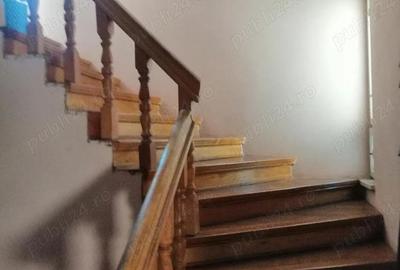 Casă cu 5 camere în Central - 4