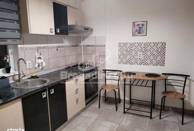 Apartament cu 2 camere decomandat, mobilat în Central - 2