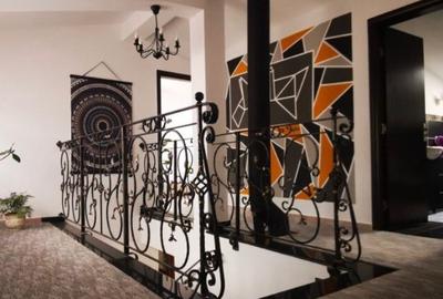 Casă cu 4 camere cu Teren 487 Mp în Florești