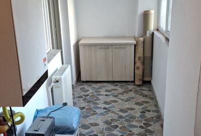Garsonieră decomandată în Central - 1