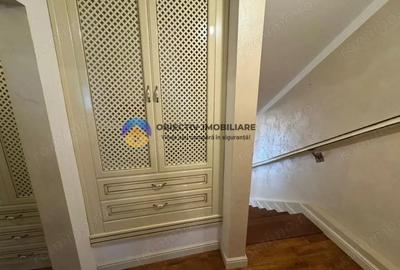 Apartament 4 camere de vanzare ,etaj 1 - 89,67 mp - Zona centrala - 14