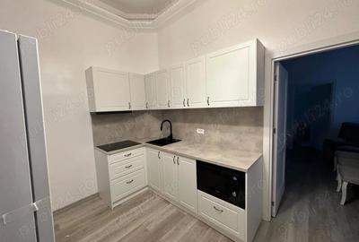 Apartament cu 2 camere nedecomandat, mobilat în P-ța Unirii