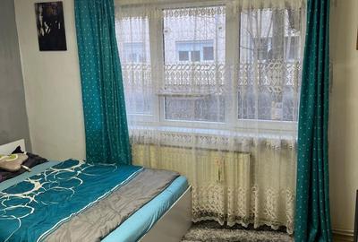 Apartament cu 3 camere decomandat în Micro 16 - 4