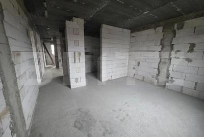 Casă cu Teren 570 Mp în Central - 12