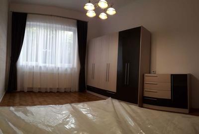 Garsonieră decomandată în Central - 6