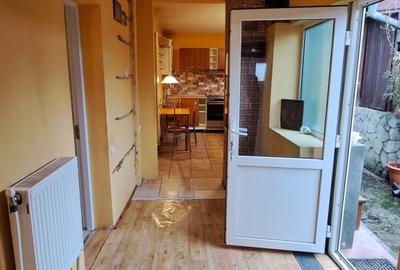 Casă cu 3 camere cu Canalizare în Colentina - 16