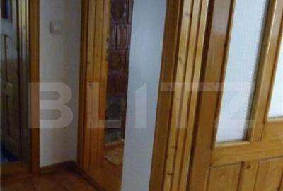 Apartament de vanzare, 4 camere, 100 mp, zona Vama, Suceava - 8