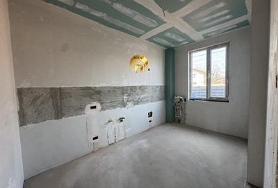 Casă cu 4 camere cu Canalizare în Otopeni - 8