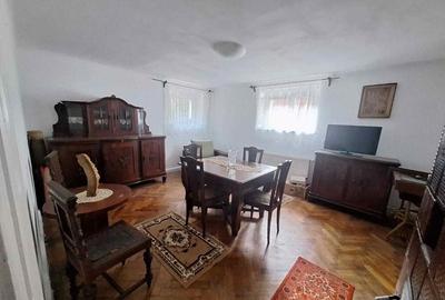 Apartament cu 3 camere decomandat în Central - 5