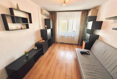 Garsoniera decomandata Gorjului-centrala proprie- bloc 1981 - 3