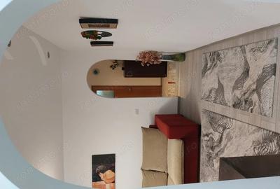 Apartament cu 3 camere semidecomandat în Nord - 2