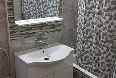 Apartament cu 2 camere decomandat în Drumul Taberei