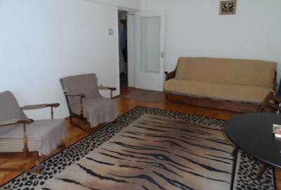 Apartament cu 2 camere decomandat în Mihai Viteazul - 3