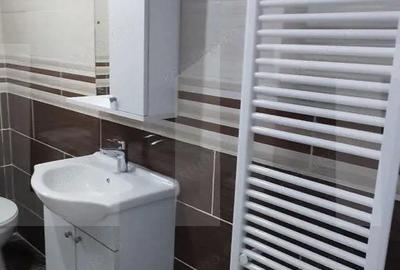 Casă cu Teren 27 Mp în Giurgiului