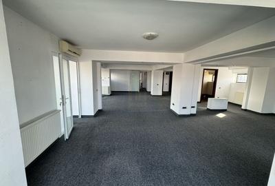 Birou, de 130 mp, în Unirii