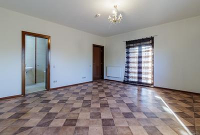 Apartament spatios in vila - 217 mp utili, Tunari! - 3