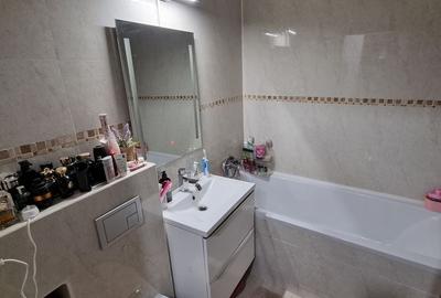 Apartament cu 2 camere semidecomandat, mobilat în City Park Mall - 10