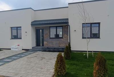 Casa Parter!  3 dorm.+2 bai+2 parcari ! Aproape de centura, Domnesti ! - 14