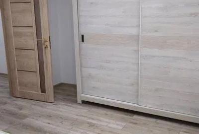 Apartament cu 2 camere decomandat în Cornișa - 3