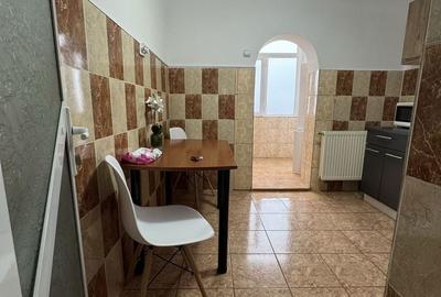 Apartament cu 3 camere în Central - 4