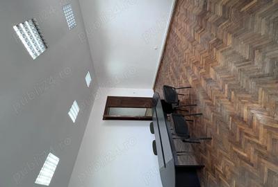 Spațiu comercial, de 30 mp, în Central - 7