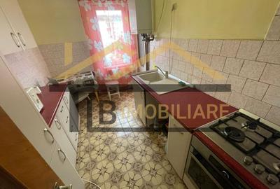 Apartament cu 2 camere decomandat în Tudor - 4