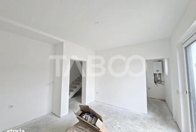 Casă cu 4 camere decomandat cu Teren 115 Mp în Central - 15