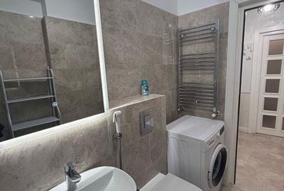 Apartament cu 7 camere în Central - 9