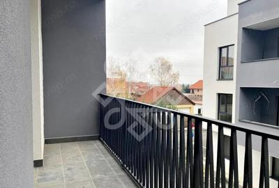 Apartament cu 2 camere semidecomandat în Sânmartin - 9