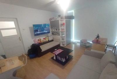 Apartament de vanzare - 5