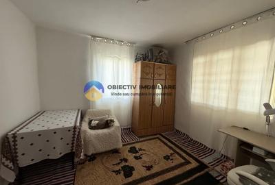 Casa + Teren de Vanzare cu Vedere la Munte - 8
