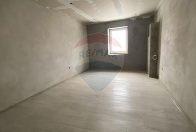 Casă cu 4 camere cu Teren 2810 Mp în Laslea - 7