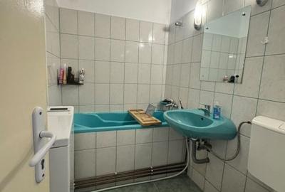 Apartament cu 3 camere decomandat în Săsar - 12