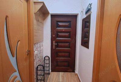 Apartament cu 2 camere decomandat în Olteniței - 1