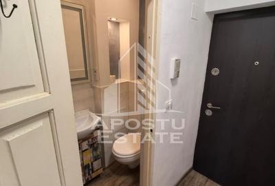 Garsonieră decomandată, mobilată în Complex Studențesc - 4