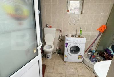 Casă cu 5 camere cu Canalizare în Central - 8