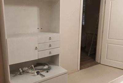 Garsonieră decomandată în Eroii Revoluției - 3