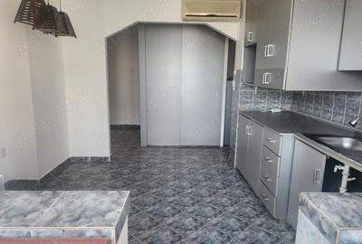 Apartament cu 4 camere decomandat în Central - 4