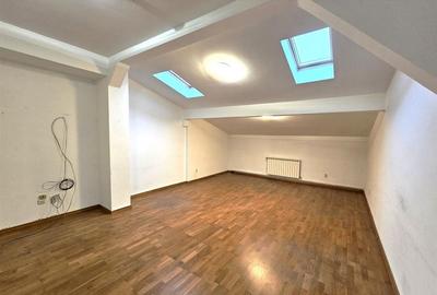 Birou, de 36 mp, în Central - 3