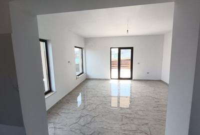 CASA SINGLE DEOSEBITA 4 CAMERE,VALEA LUPULUI ,IASI - 15