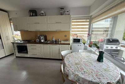 Apartament cu 3 camere semidecomandat în Europa - 17